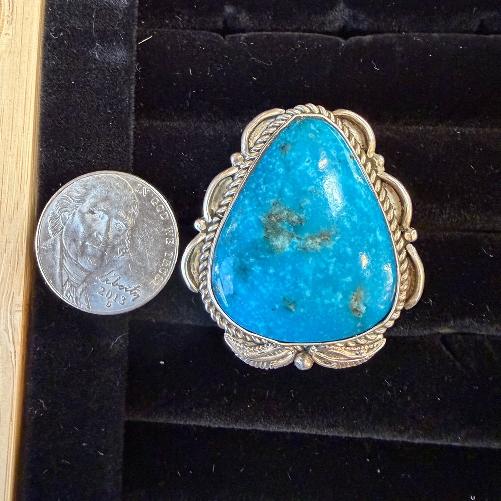 Turquoise and sterling Silver Teardrop Native American handmade ring size 9